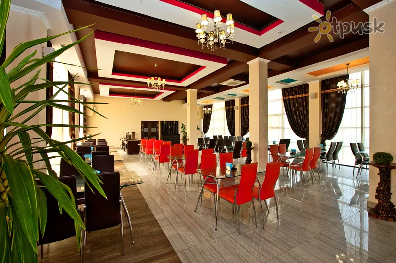 Фото отеля Понтос 3* Анапа росія бари та ресторани