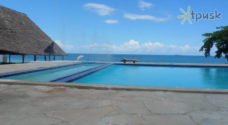 Фото отеля Amaan Ocean Kihinani Hotel 3* Boo Boo Tanzānija ārpuse un baseini