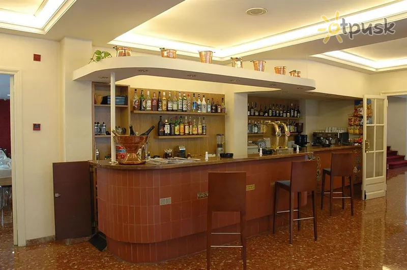 Фото отеля Oros Hotel 3* Энкамп Андорра бары и рестораны