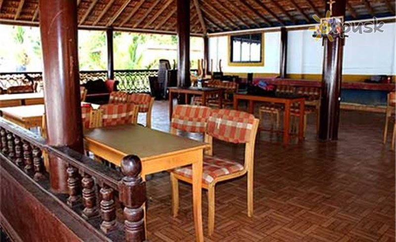 Фото отеля FabHotel Anjuna Beachfront 3* Северный Гоа Индия бары и рестораны