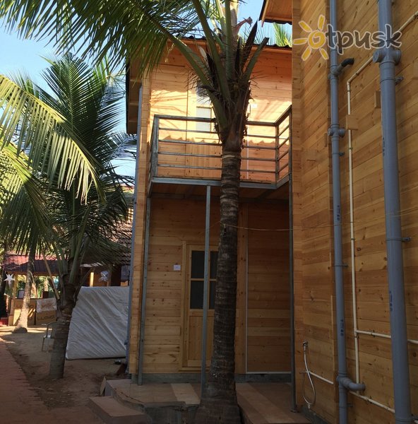 Фото отеля Royal Touch Beach Cottages 3* Северный Гоа Индия экстерьер и бассейны