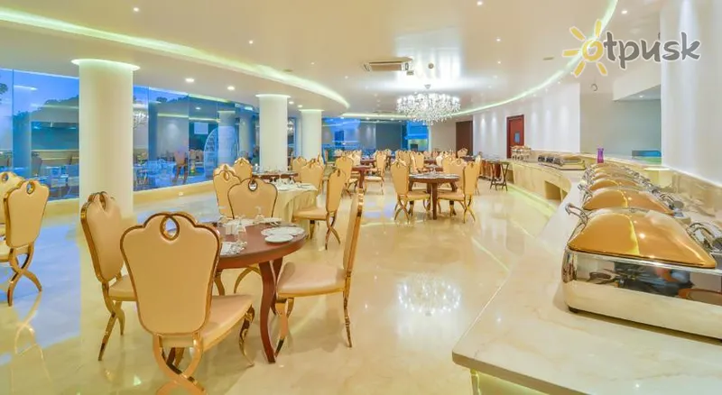 Фото отеля Park Regis Goa 5* Північний Гоа Індія бари та ресторани