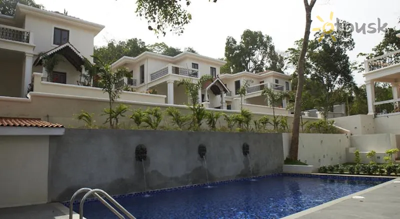 Фото отеля Pinto Rosario Square Resort & Spa 4* Ziemeļu goa Indija ārpuse un baseini