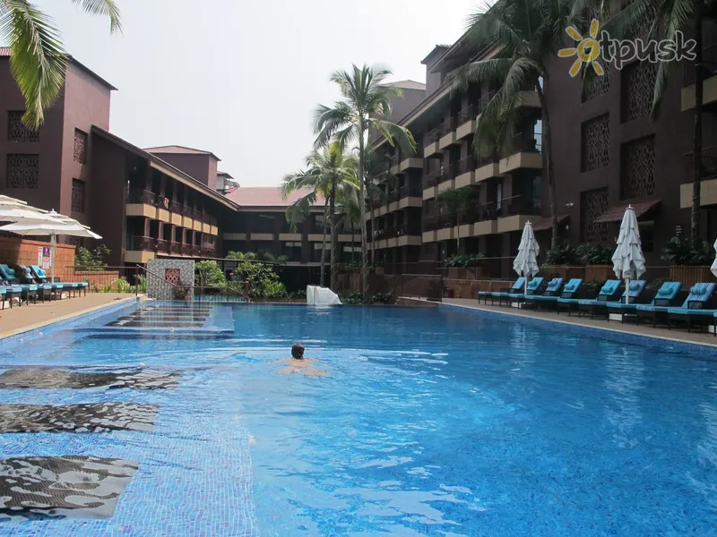 Фото отеля Premier Inn Goa Anjuna Hotel 3* Северный Гоа Индия экстерьер и бассейны