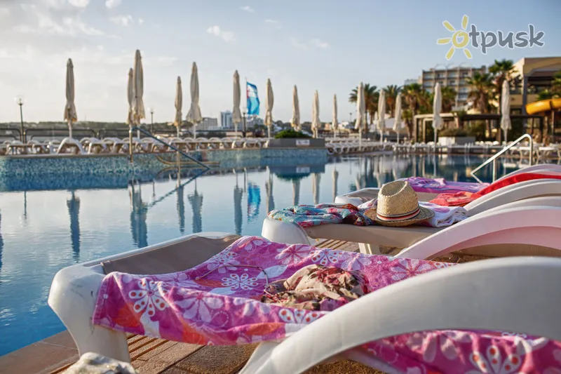Фото отеля АХ Seashells Resort at Suncrest 4* Аура Мальта экстерьер и бассейны