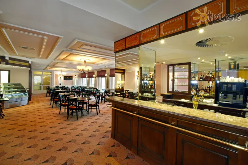 Фото отеля Imperial 4* Марианске-Лазне Чехия бары и рестораны