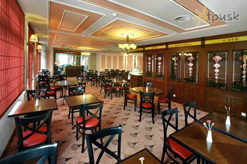 Фото отеля Imperial 4* Маріанське-Лазне Чехія бари та ресторани