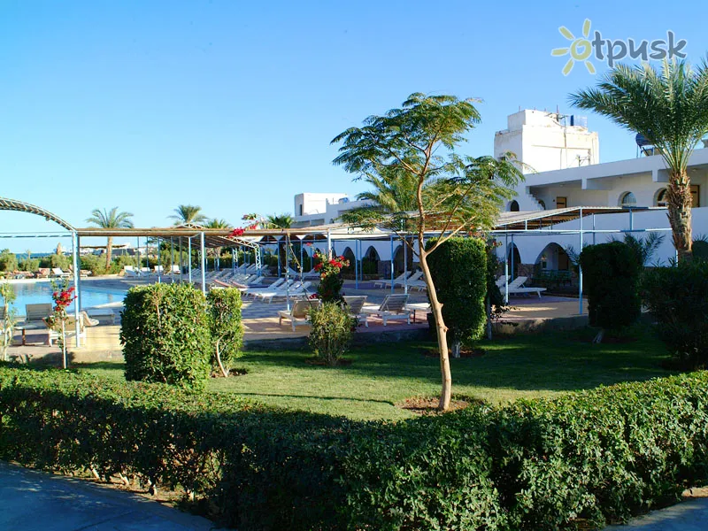 Фото отеля El Samaka Comfort Hotel 3* Хургада Єгипет екстер'єр та басейни