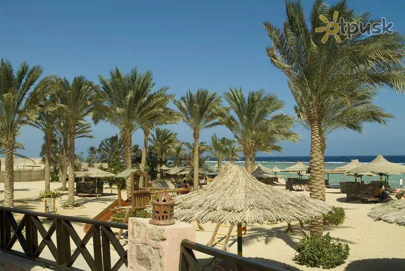 Фото отеля Flamenco Beach & Resort 4* Ель Кусейр Єгипет пляж