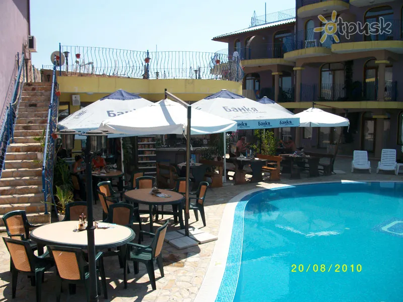 Фото отеля Garden Beach 3* Созопіль Болгарія бари та ресторани