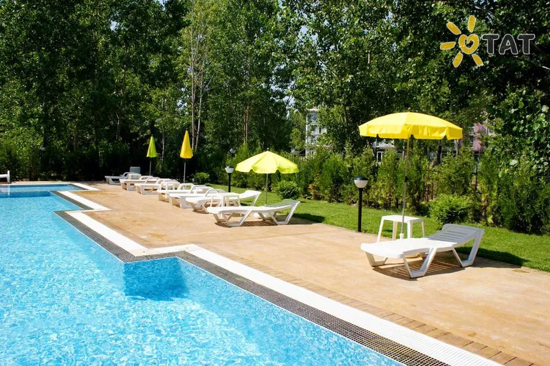 Фото отеля Віп Парк 3* Сонячний берег Болгарія екстер'єр та басейни