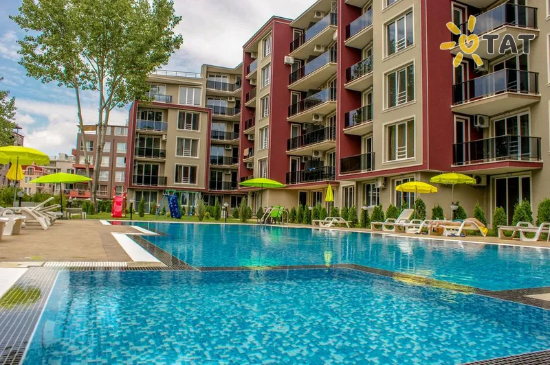 Фото отеля Віп Парк 3* Сонячний берег Болгарія екстер'єр та басейни