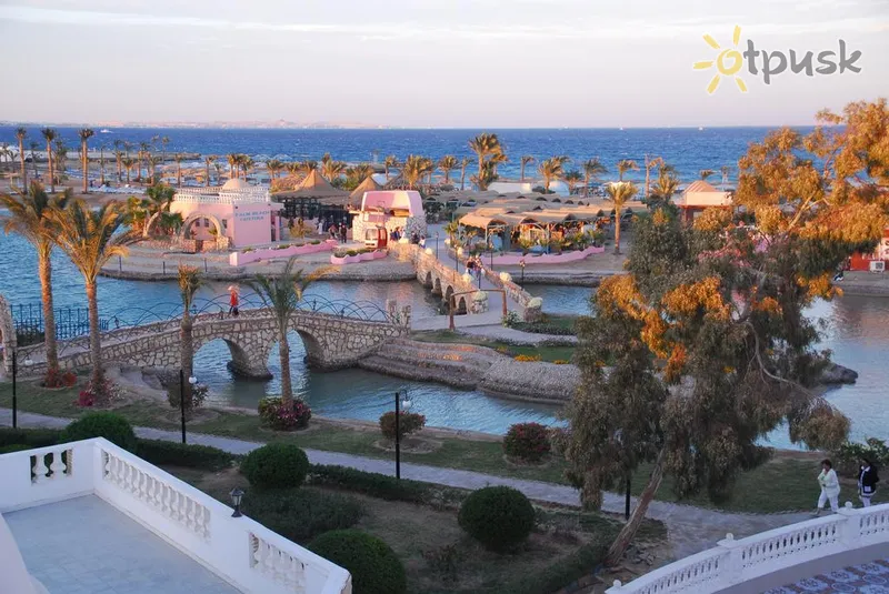 Фото отеля Golden 5 Almas Resort 5* Hurgada Egiptas išorė ir baseinai