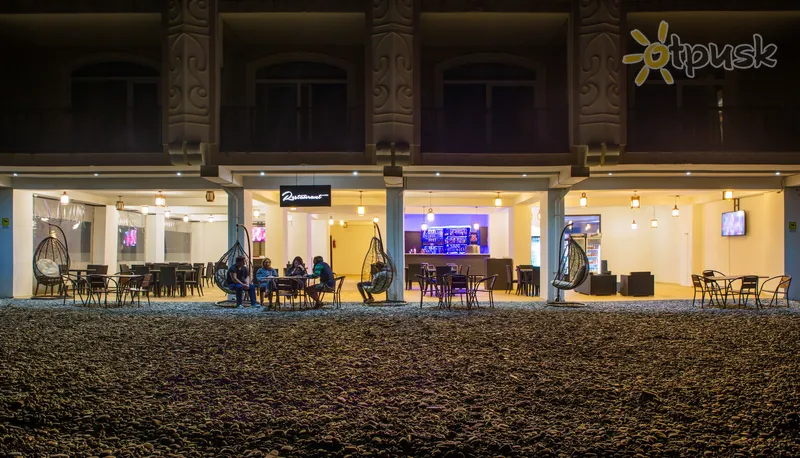 Фото отеля Sunset 3* Kvariati Gruzija bāri un restorāni