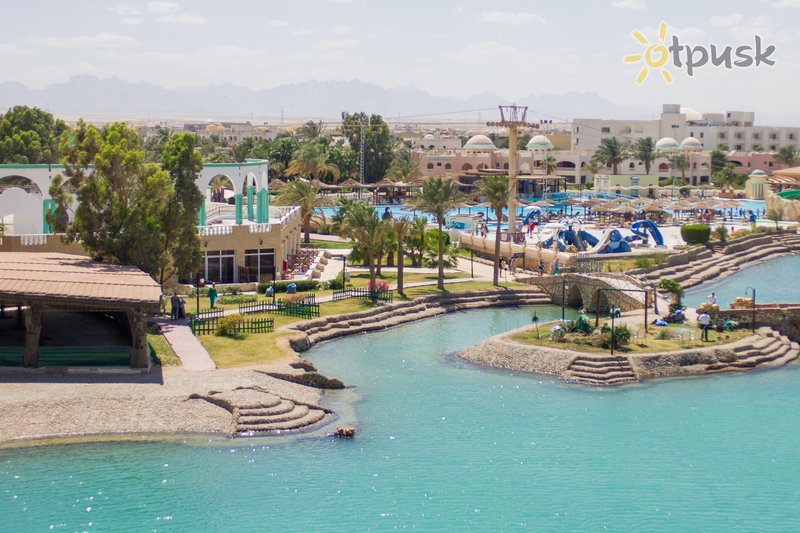 Фото отеля Golden 5 Topaz Suites Hotel 4* Хургада Египет экстерьер и бассейны