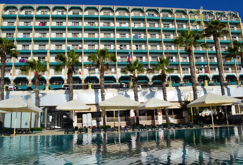 Фото отеля Qawra Palace Hotel 4* Aura Malta ārpuse un baseini