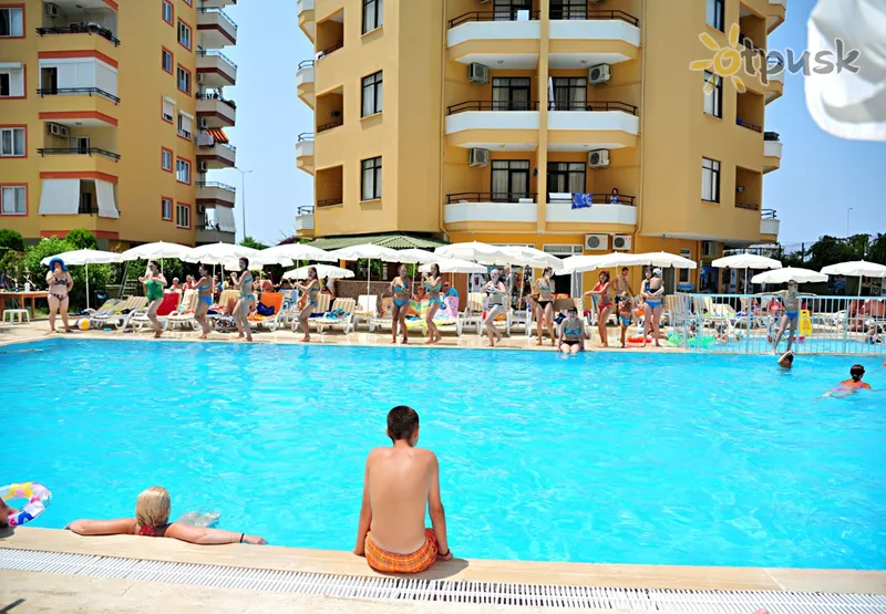 Фото отеля Aktas Hotel (готель закритий) 3* Аланія Туреччина екстер'єр та басейни