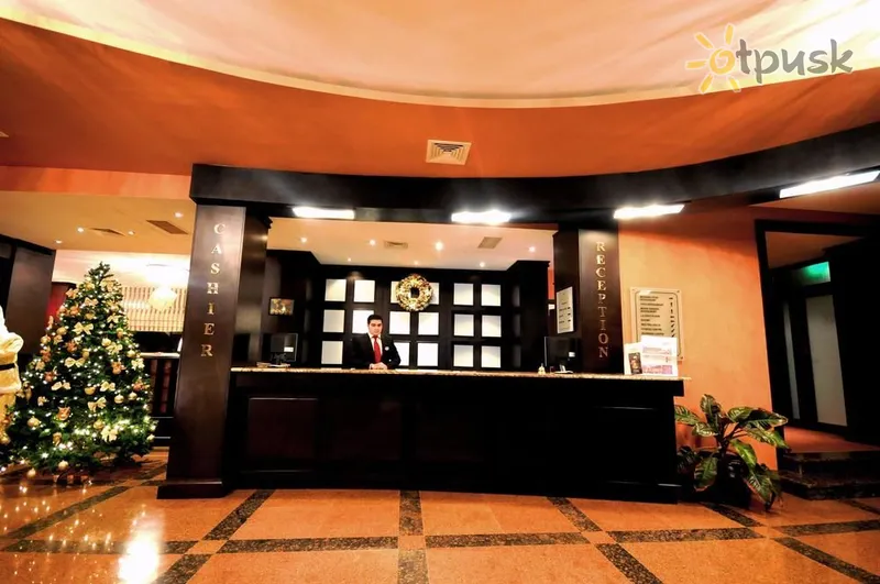 Фото отеля The Crown Hotel Baku 5* Баку Азербайджан лобби и интерьер