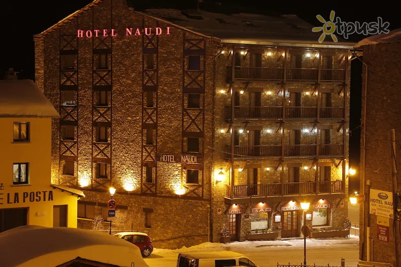 Фото отеля Naudi Hotel 3* Soldeu – El Tarter Andora išorė ir baseinai