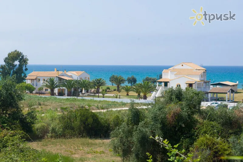 Фото отеля S & C Kosmos Beach Resort 3* о. Корфу Греция экстерьер и бассейны