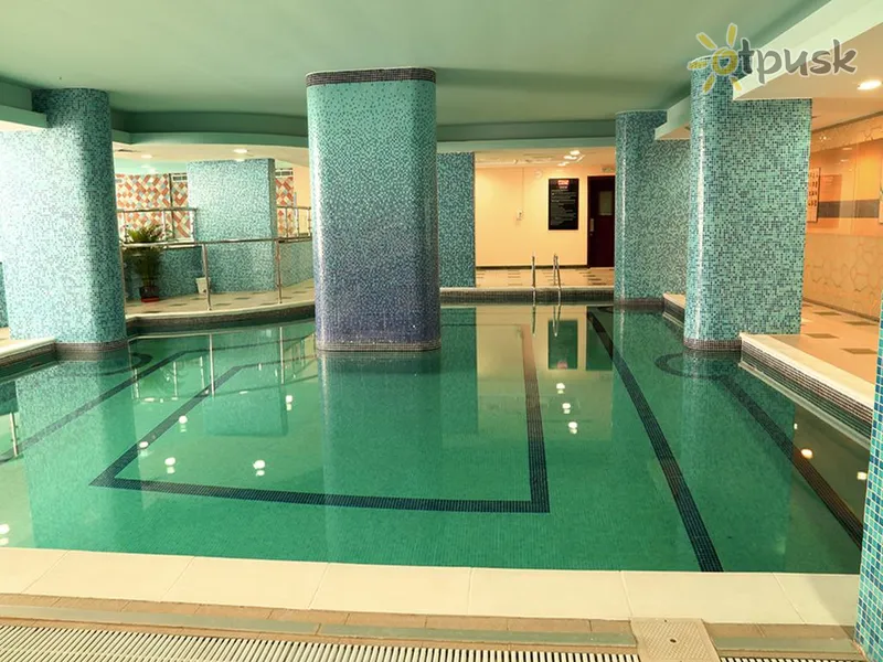 Фото отеля Arcadia Hotel Suites 3* Шарджа ОАЭ экстерьер и бассейны