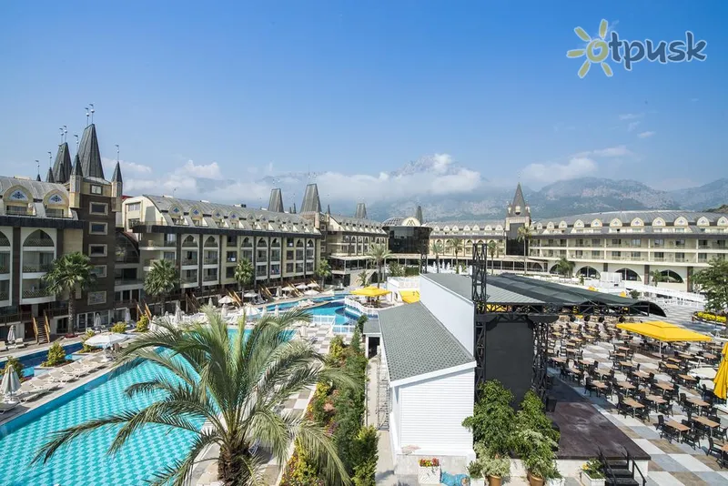 Фото отеля Crystal Prestige Elit 5* Кемер Туреччина екстер'єр та басейни