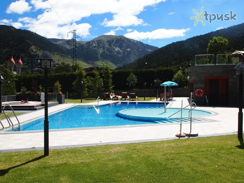 Фото отеля Nordic Hotel 4* Soldeu – El Tarter Andora išorė ir baseinai