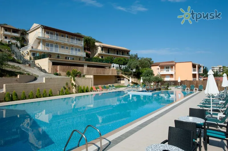 Фото отеля Blumarin Apart Hotel 3* Korfu Graikija išorė ir baseinai