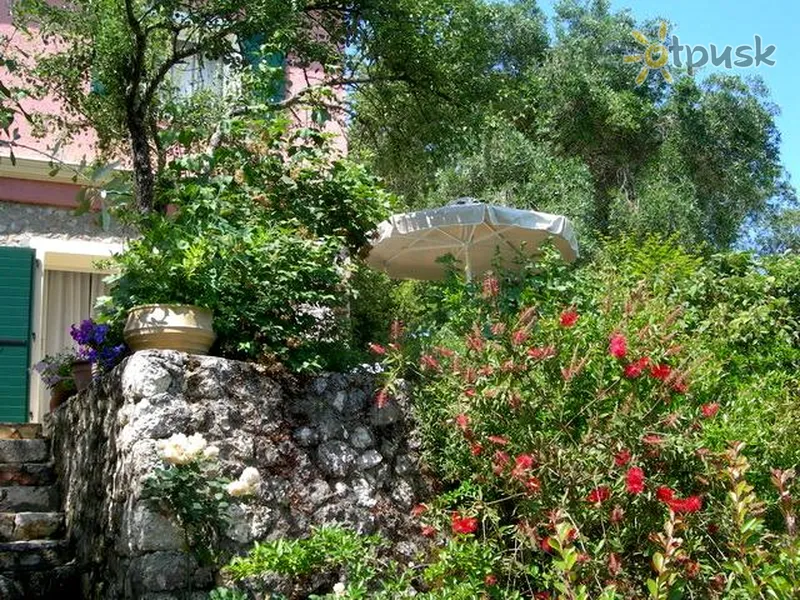 Фото отеля Riza Stone Cottage 2* par. Korfu Grieķija ārpuse un baseini