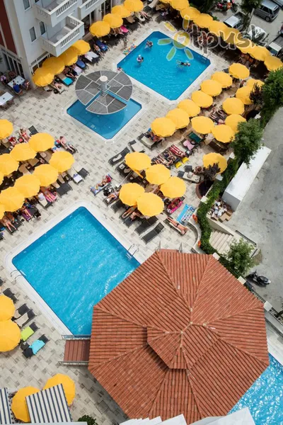 Фото отеля Villa Sun Flower Aparts & Suites 4* Alanija Turkija išorė ir baseinai