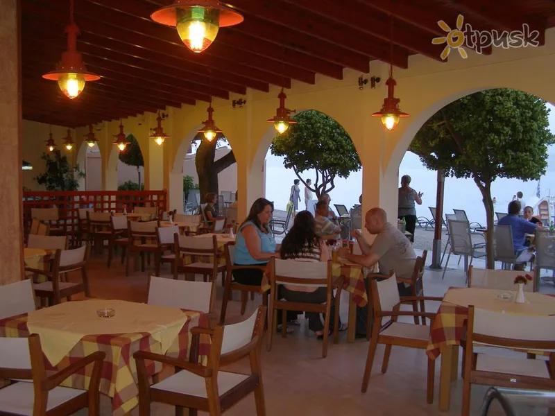 Фото отеля Christina Beach Hotel 4* par. Korfu Grieķija bāri un restorāni