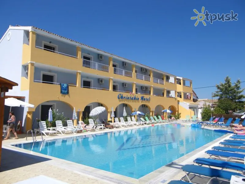 Фото отеля Christakis Hotel 2* Korfu Graikija išorė ir baseinai