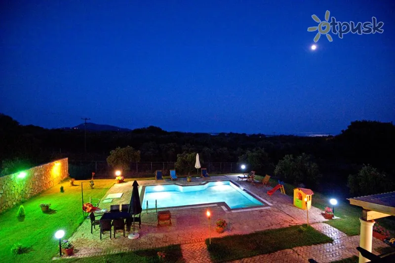 Фото отеля Caretta Villa 3* Korfu Graikija išorė ir baseinai