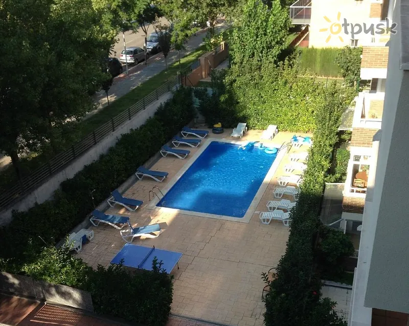 Фото отеля Salou Mediterrani Apartamentos 3* Kostadorada Spānija ārpuse un baseini