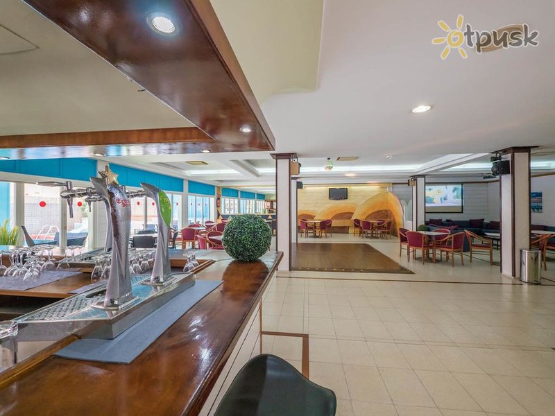 Фото отеля Golden Sand Hotel 3* Коста Брава Испания бары и рестораны