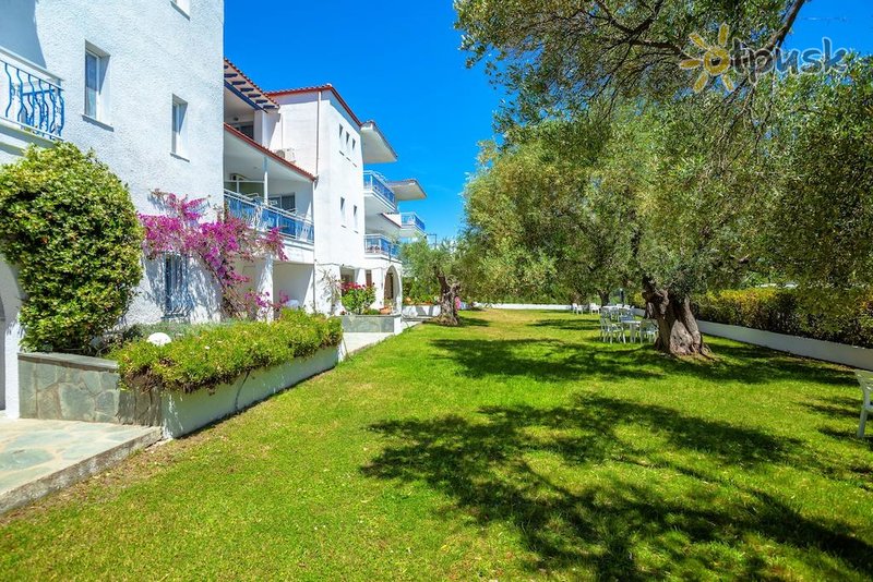 Фото отеля Xenios Faros Apartments 2* Халкидики – Кассандра Греция экстерьер и бассейны