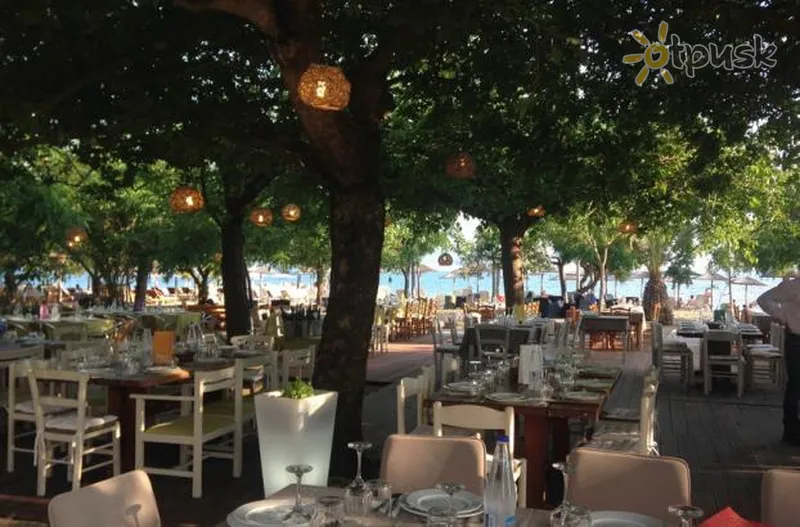 Фото отеля Zoe Resort 3* Peloponesas Graikija barai ir restoranai