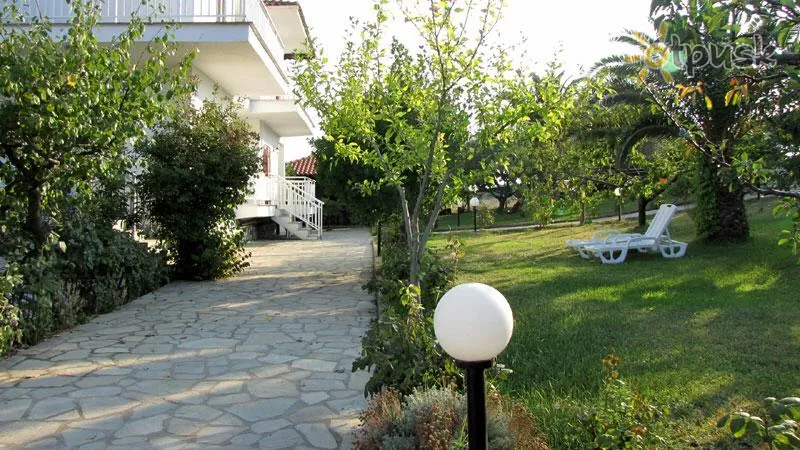 Фото отеля Ioanna Villa 3* Halkidiki — Sitonija Grieķija ārpuse un baseini