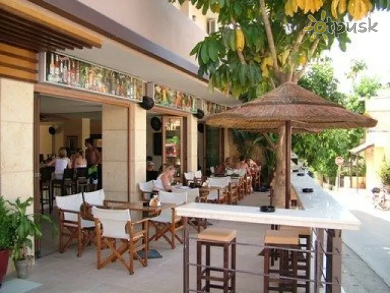 Фото отеля 7 Days Apartments 3* о. Крит – Іракліон Греція бари та ресторани