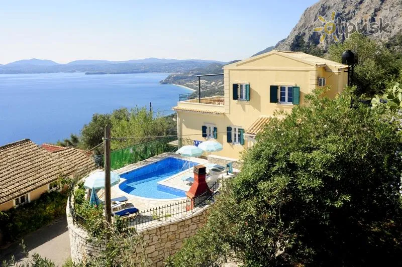 Фото отеля Nestoras Villa 3* Korfu Graikija išorė ir baseinai
