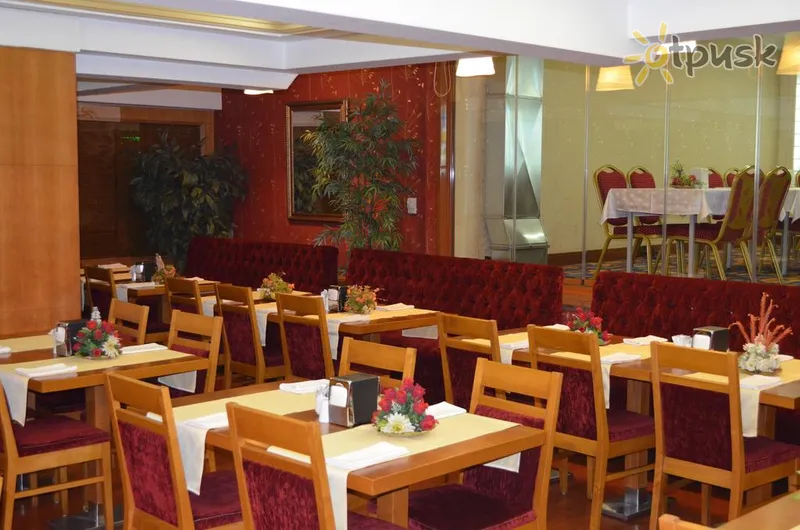 Фото отеля Yuksel Hotel 3* Stambulas Turkija barai ir restoranai