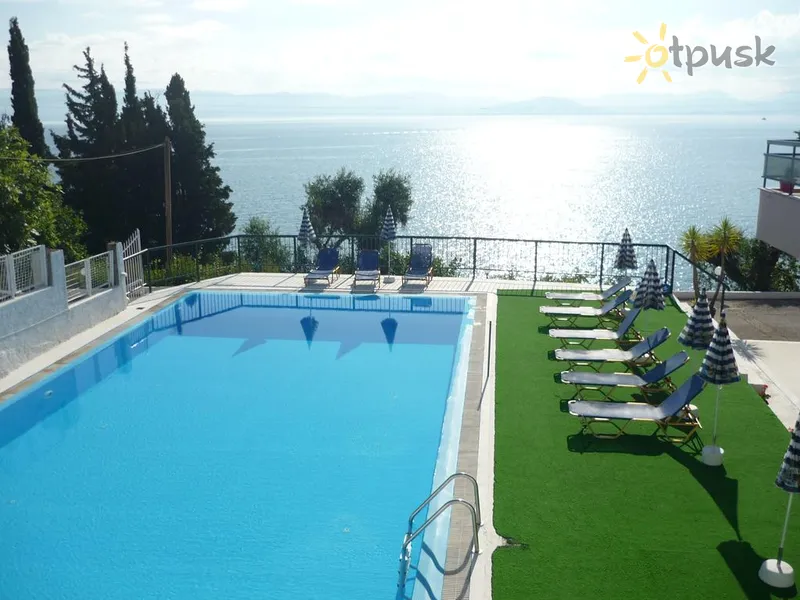 Фото отеля Karina Hotel 2* par. Korfu Grieķija ārpuse un baseini