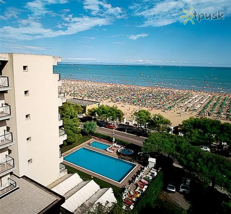 Фото отеля Atlantic Hotel 4* Ліньяно Італія екстер'єр та басейни
