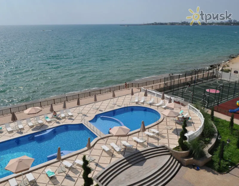 Фото отеля Ribera Resort & SPA 4* Evpatorija Krymas išorė ir baseinai