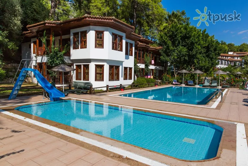 Фото отеля Yucelen Hotel 4* Kars Turkija išorė ir baseinai