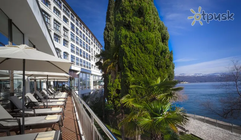 Фото отеля Remisens Hotel Kristal 4* Opatija Kroatija išorė ir baseinai