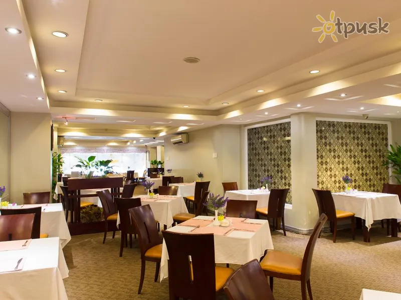 Фото отеля Lavender Central Hotel 3* Hošimina Vjetnama bāri un restorāni