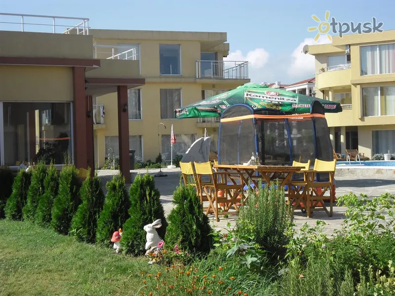 Фото отеля Mapi Holidays 3* Созопіль Болгарія екстер'єр та басейни