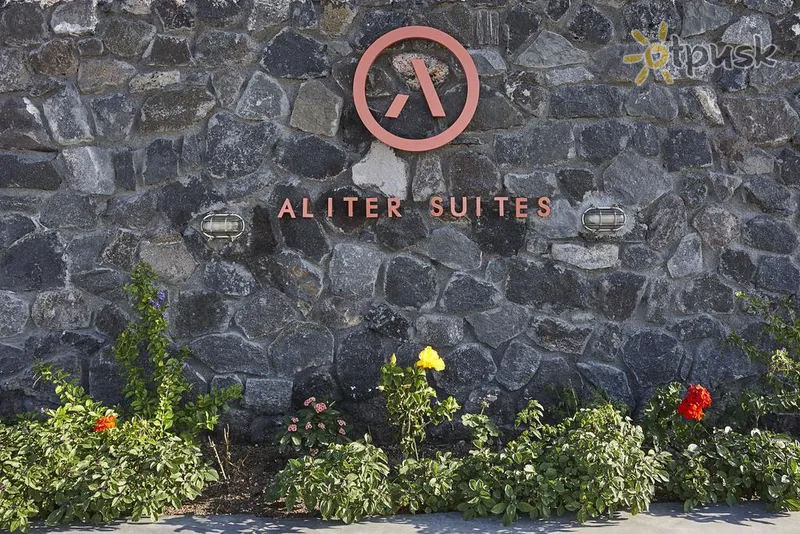 Фото отеля Aliter Suites 3* о. Санторіні Греція екстер'єр та басейни