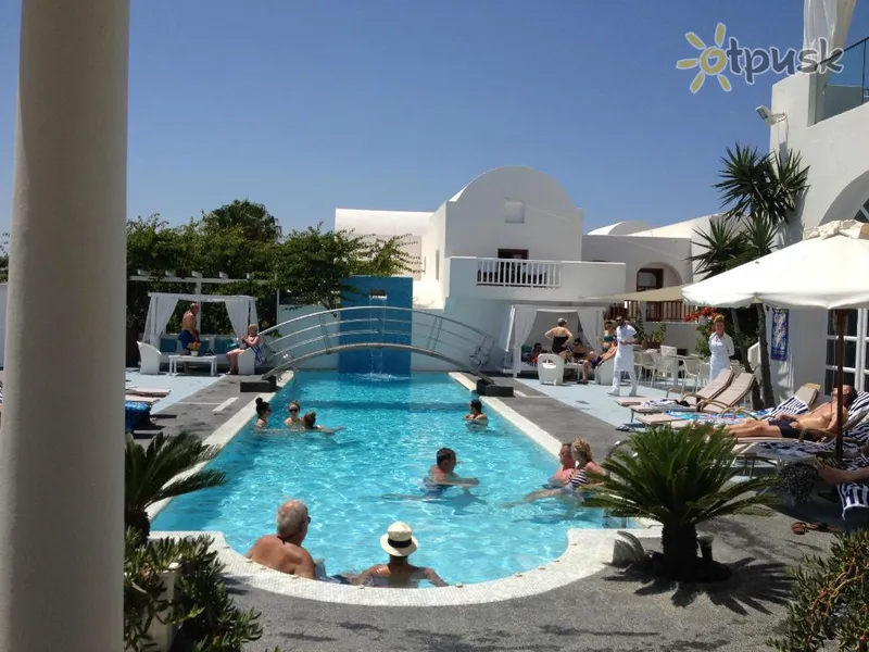Фото отеля Theoxenia 4* о. Санторіні Греція екстер'єр та басейни